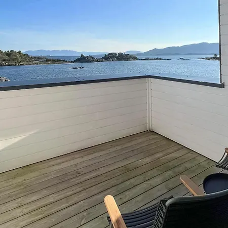 3 Bedroom Cozy In